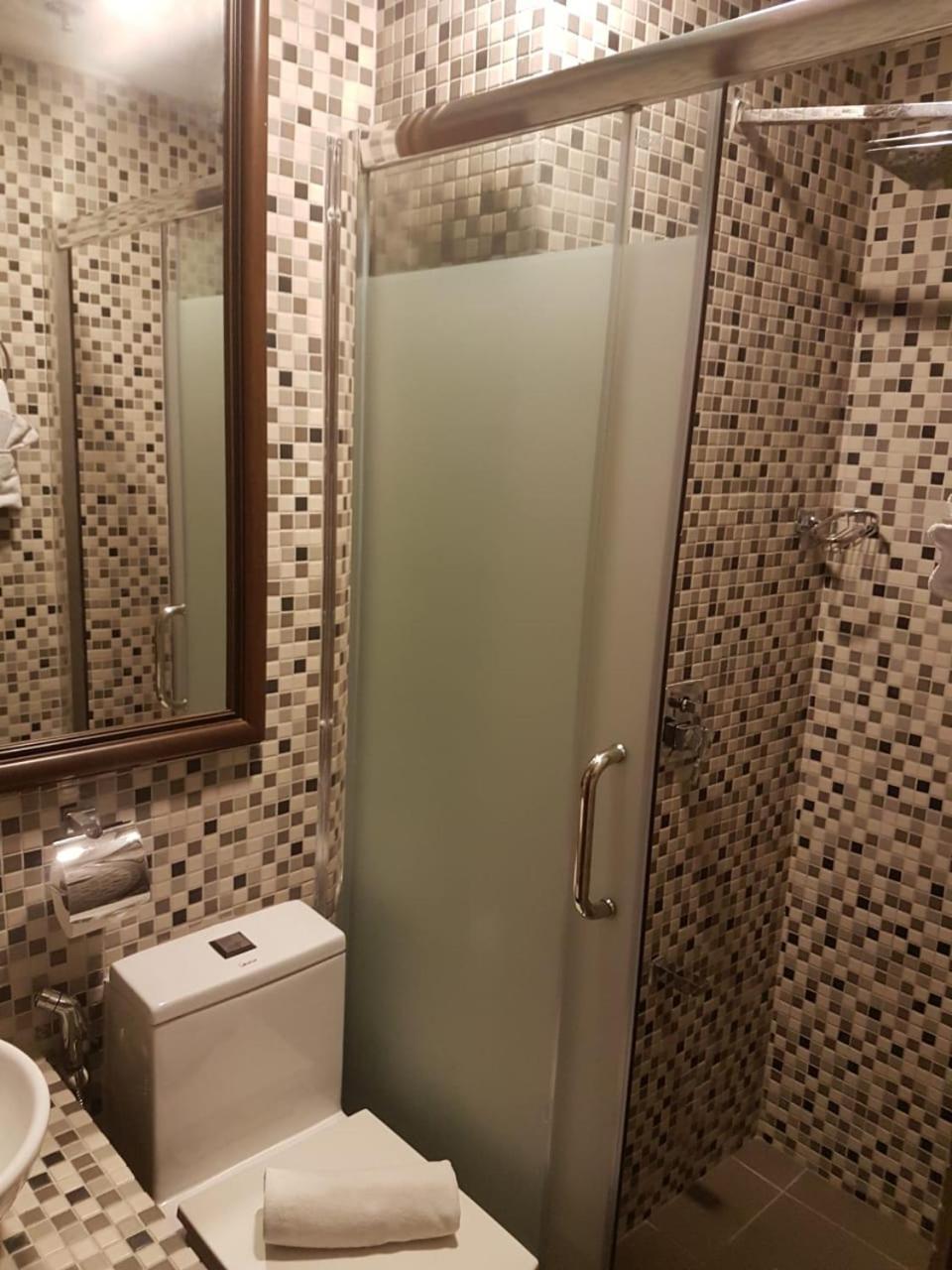 Jmm Grand 3* Manila